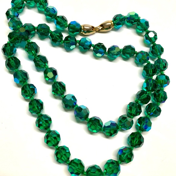 Vintage Faceted Crystal Ab Coated Long Necklace EMERALD GREEN Hand Knotted 60's - Picture 1 of 10